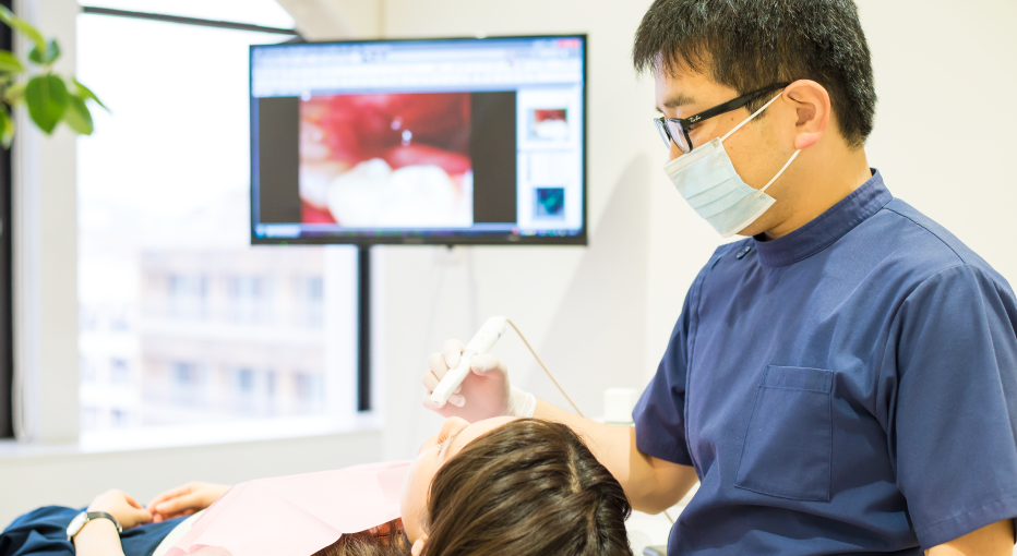 ご自身のお口の中を確認できる口腔内カメラ